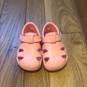 Ten Little closes - toe toddler shoes